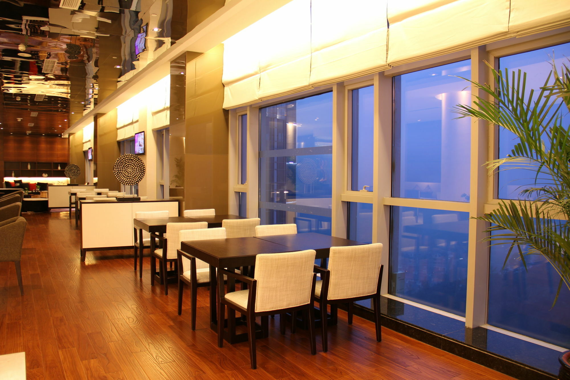Hotel Wyndham Garden Yuhuan Downtown Taizhou  Zewnętrze zdjęcie